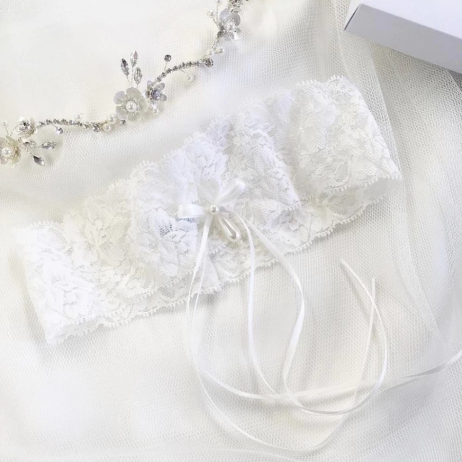 Boudoir Couture Purity Ivory Delicate Lace Wedding Garter With Pearl Droplet Wholesale