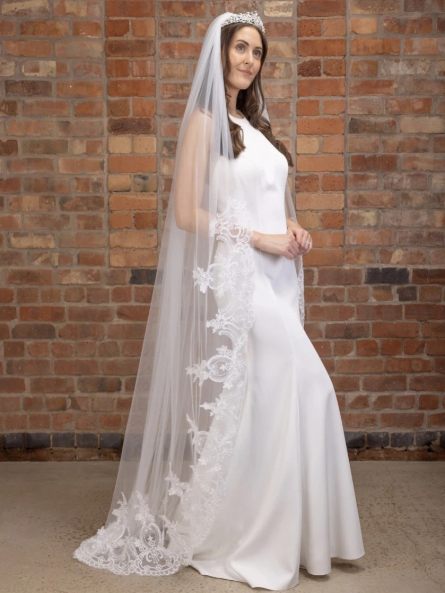 Perfect Bridal Perfect Bridal Ivory Single Tier Floor Length Veil With Lace Train Best