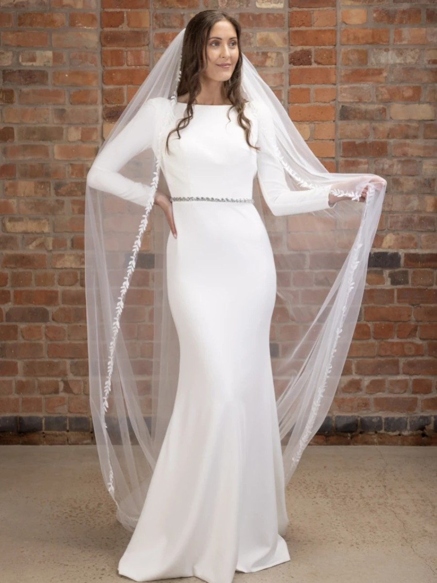 Perfect Bridal Perfect Bridal Ivory Single Tier Cathedral Veil With Lace Leaf Embroidery Hot