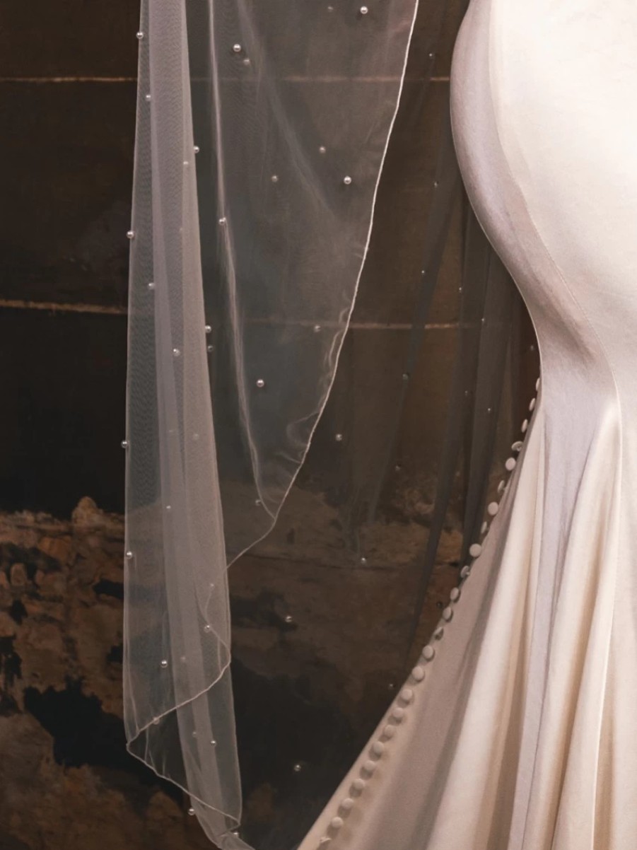 Perfect Bridal Perfect Bridal Ivory Single Tier Pencil Edge Scattered Pearl Veil Wholesale