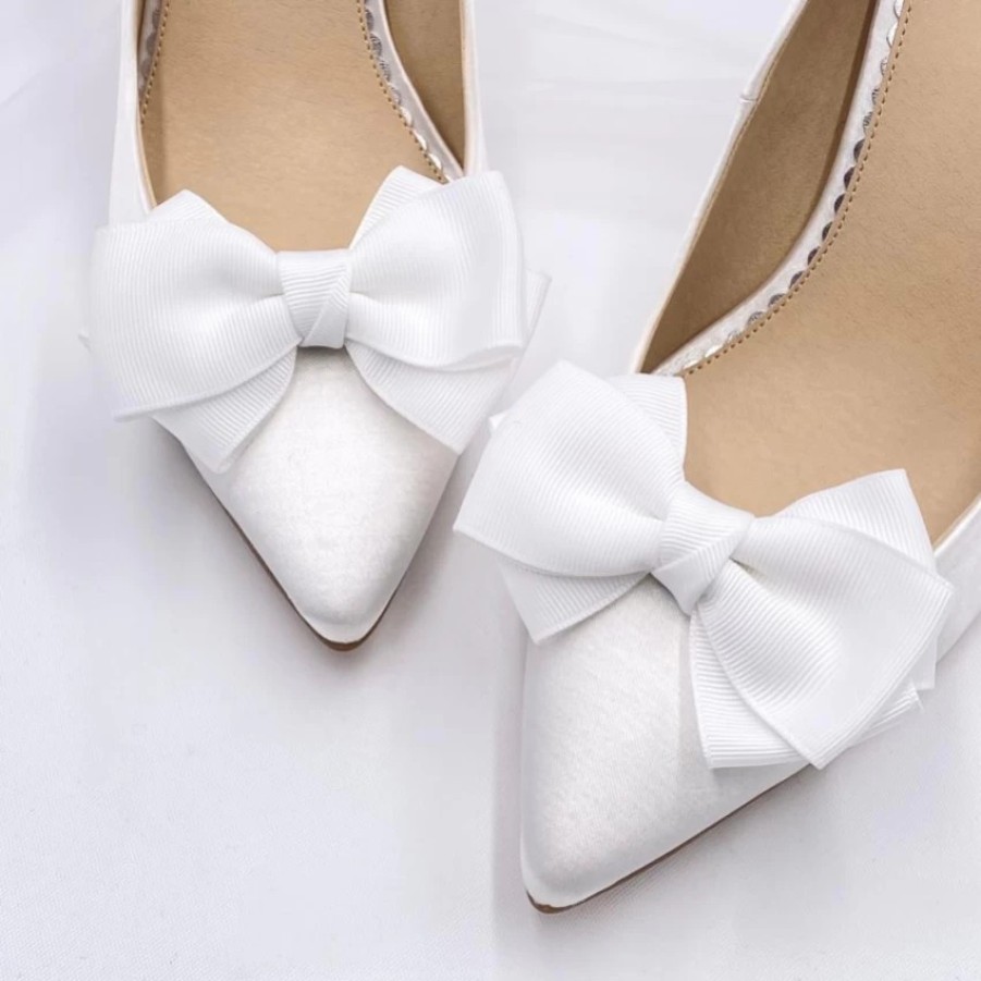 Lace & Favour Betsy Large Ivory Ribbon Bow Shoe Clips Wholesale