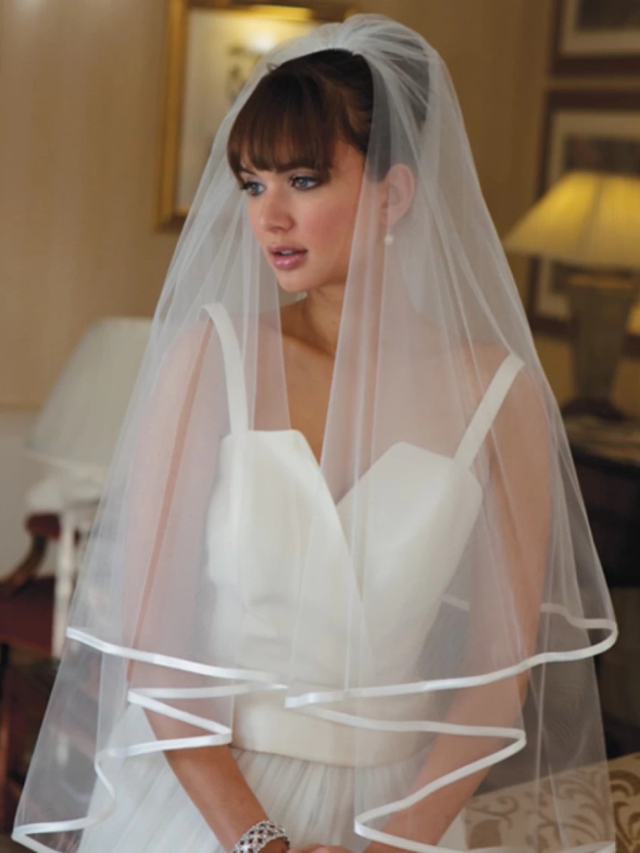 Joyce Jackson Joyce Jackson Jakarta Satin Edge Wedding Veil Clearance