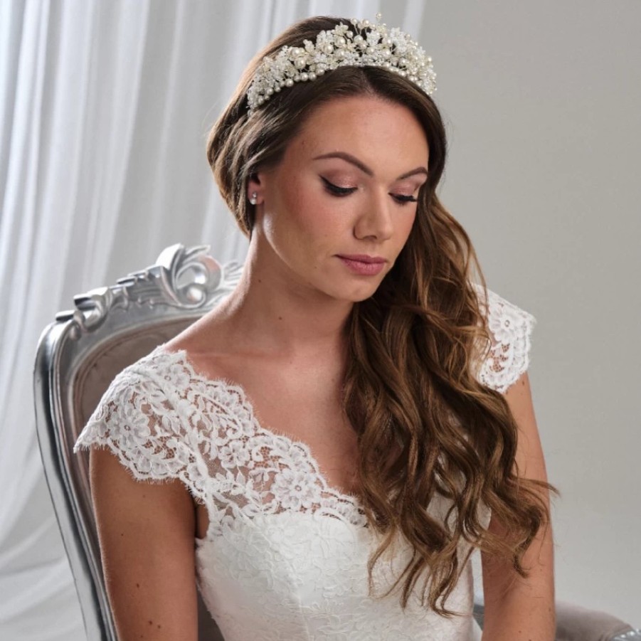 Arianna Arianna Charlie Statement Pearl And Flowers Tiara Ar803 Best