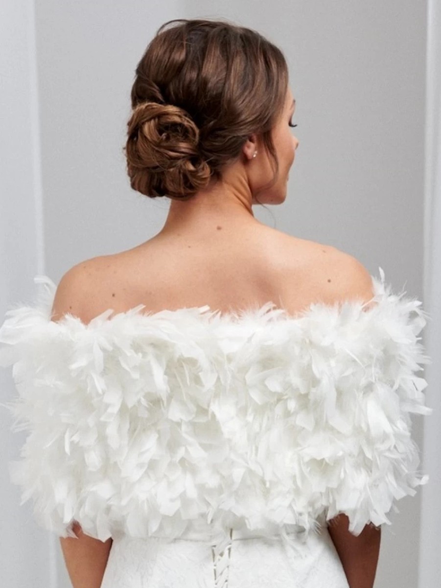 Beverly Hills Olivia Ivory Ruffle Feather Bridal Stole Hot