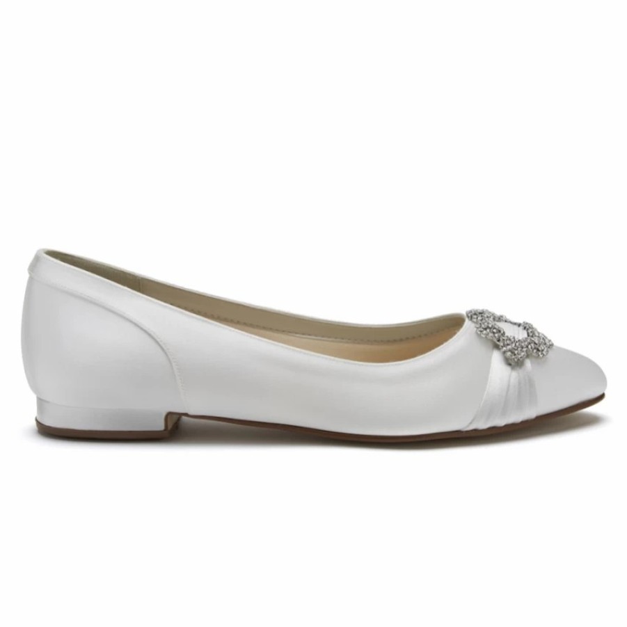 Rainbow Club Rainbow Club Dulcie Dyeable Ivory Satin Pumps With Crystal Brooch New