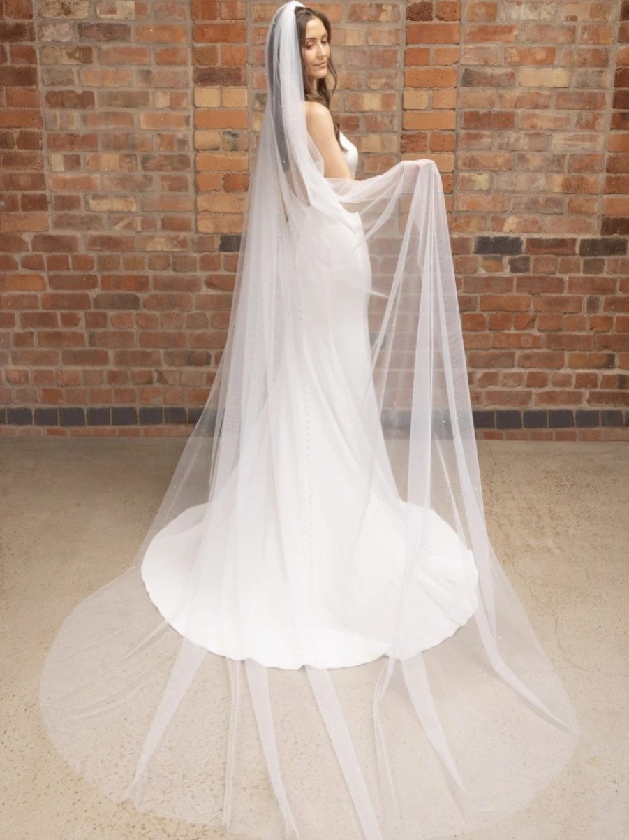 Perfect Bridal Perfect Bridal Ivory Single Tier Cut Edge Scattered Crystal Cathedral Veil Online