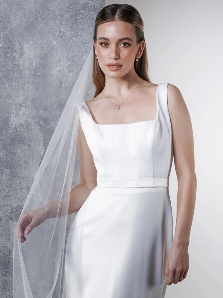 Rainbow Club Rainbow Club Indigo Embellished Comb Ivory Chapel Veil Wholesale