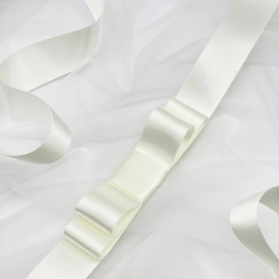 Joyce Jackson Joyce Jackson Mariposa Ivory Satin Ribbon Bow Dress Belt Hot