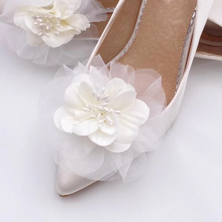 Perfect Bridal Perfect Bridal Apple Ivory Flower Shoe Clips Clearance