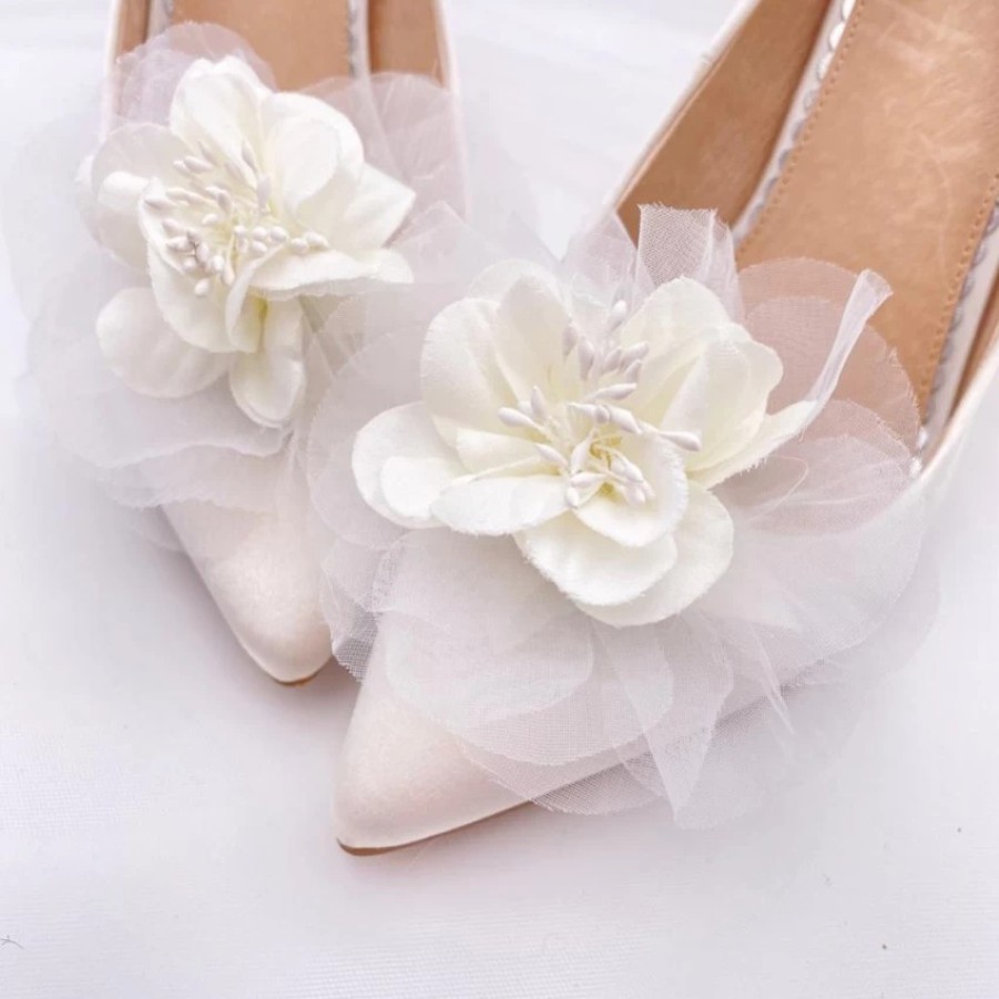 Perfect Bridal Perfect Bridal Apple Ivory Flower Shoe Clips Clearance