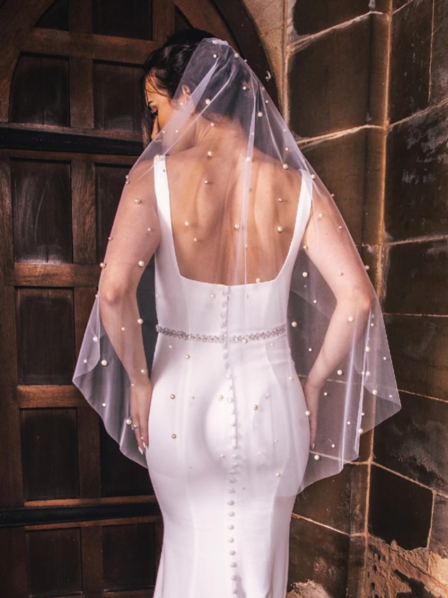 Perfect Bridal Perfect Bridal Ivory Single Tier Short Scattered Pearl Veil Hot