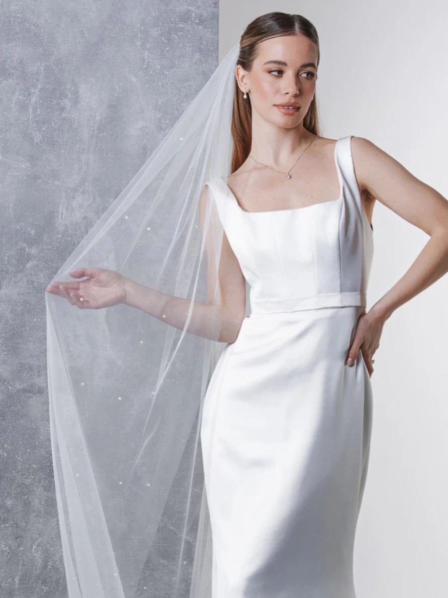 Rainbow Club Rainbow Club Avalanche Ivory Scattered Pearl Long Veil New