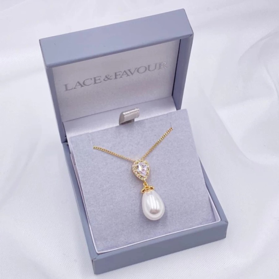 Lace & Favour Paloma Teardrop Pearl Pendant Necklace (Gold) New