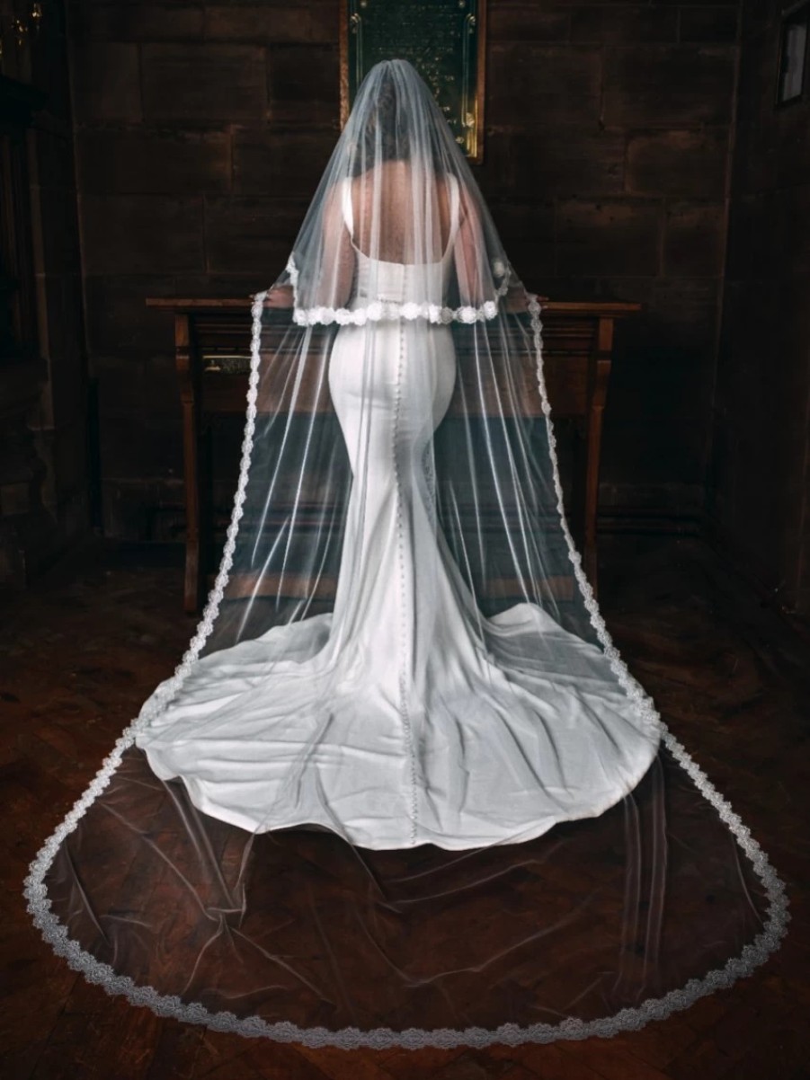 Perfect Bridal Perfect Bridal Ivory Two Tier Delicate Lace Edge Cathedral Veil Online